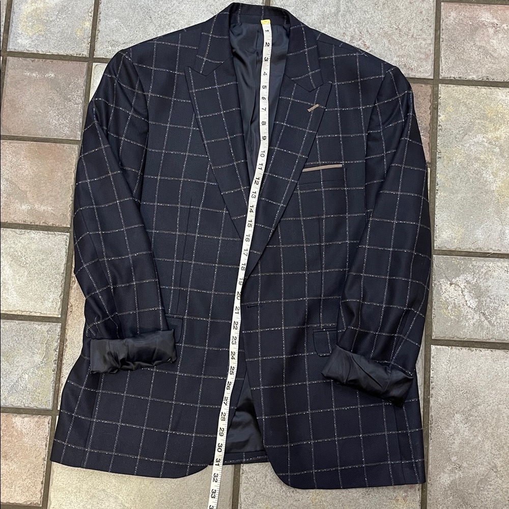 Versace Men’s Jacket. Size L? - Picture 7 of 9
